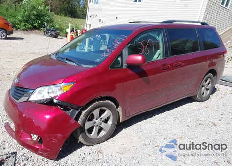 2012 Toyota Sienna Le V6 8 Passenger from USA, damaged, VIN 5TDKK3DC4CS188189